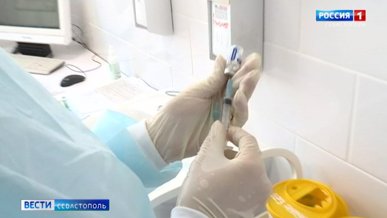 В Севастополе за сутки коронавирусом заболел 21 человек, умерших нет></div>
<div class=