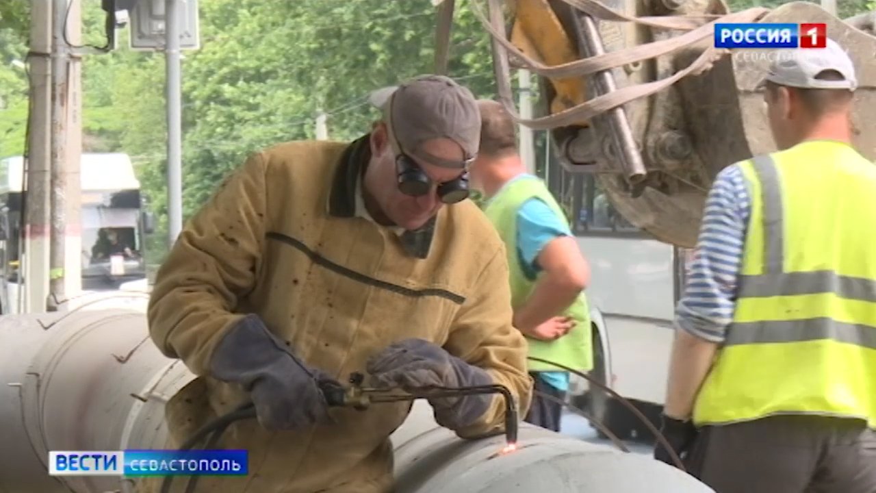 Магистральный водовод в Севастополе введут в эксплуатацию к концу года></div>
	<div class=