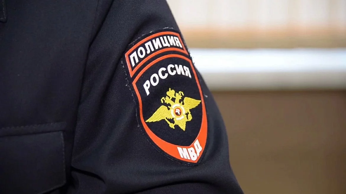 Житель Ялты задержан за сообщение о ложном минировании торгового центра></div>
	<div class=