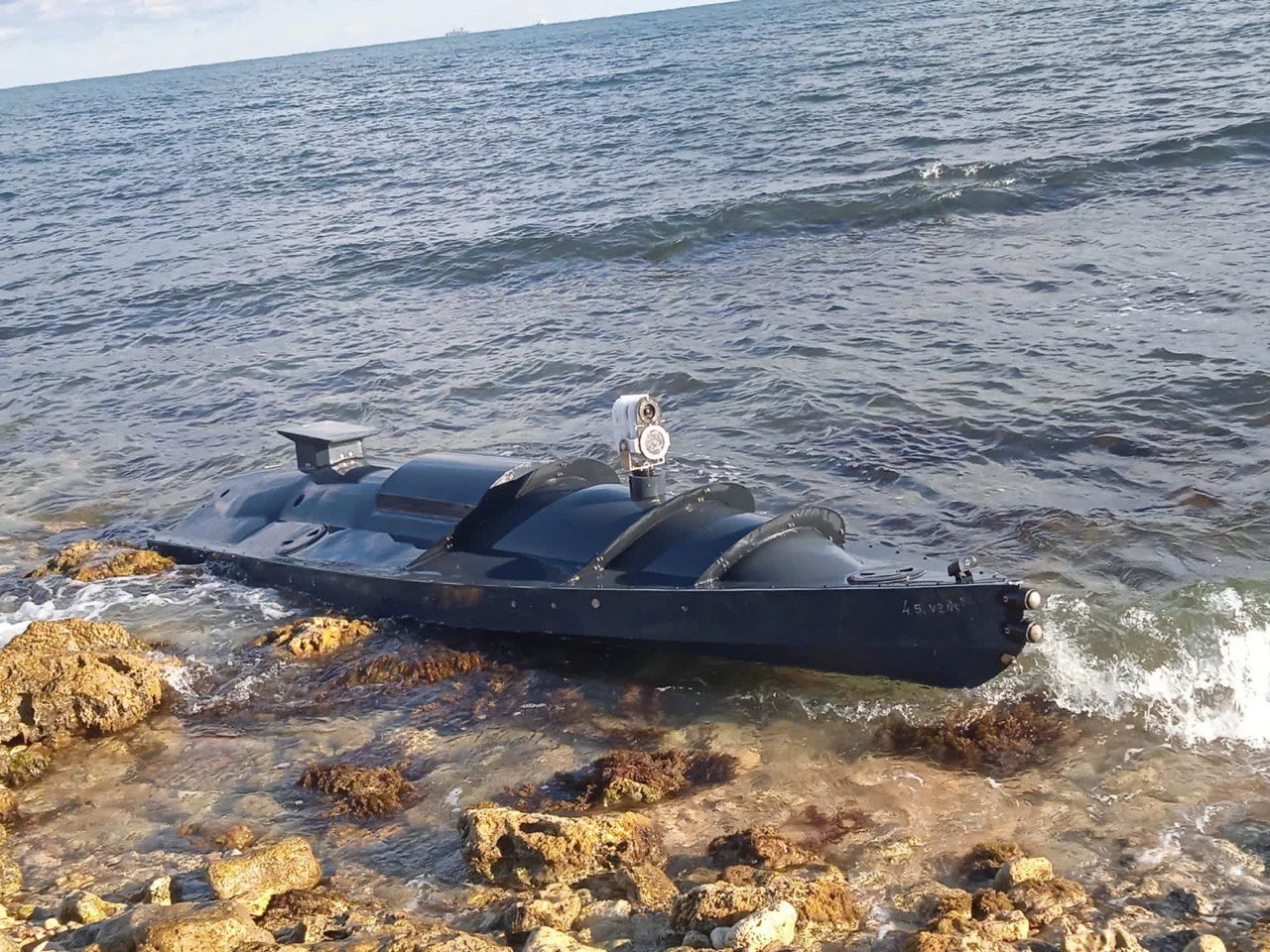 Черноморский флот отразил атаку украинских морских беспилотников на Севастополь