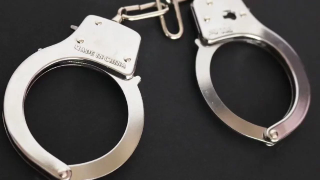 В Севастополе за угон автомобиля задержали подростка></div>
	<div class=