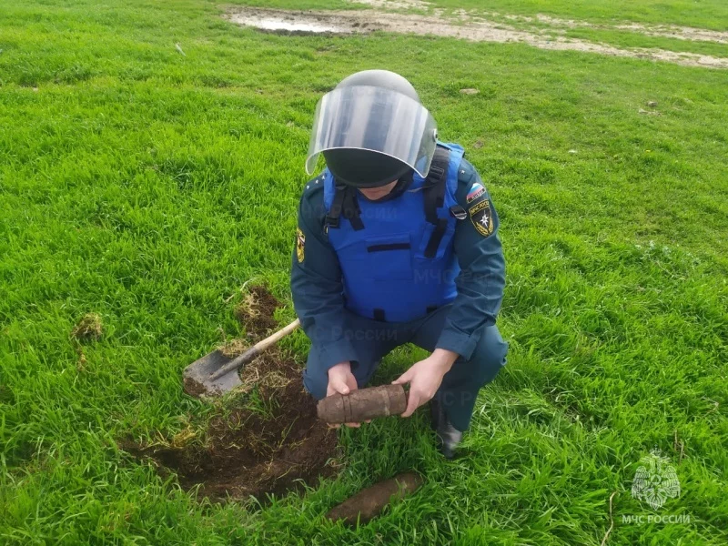 В Крыму уничтожили девять боеприпасов времён Великой Отечественной войны