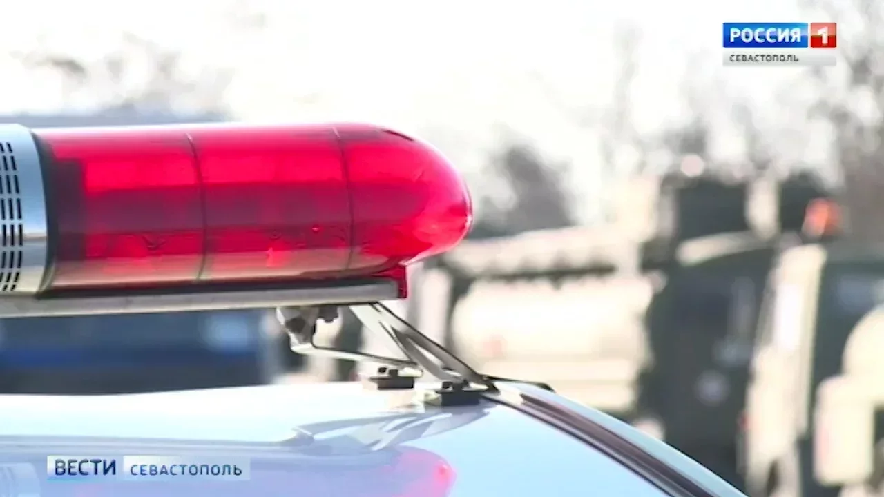 Полиция Севастополя ищет очевидцев двух ДТП с самокатчиком и мопедистом></div>
	<div class=