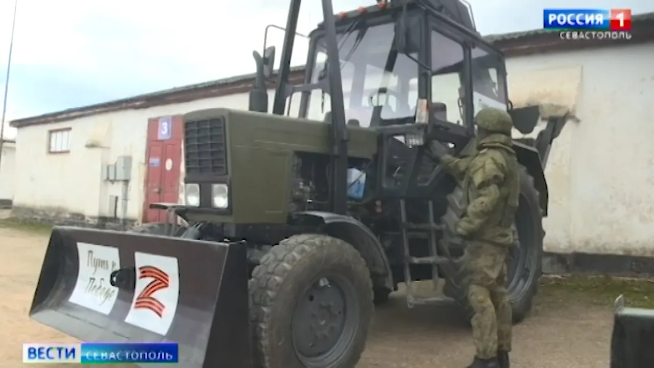 Воинским частям ЧФ передали новую партию гуманитарной помощи></div>
	<div class=