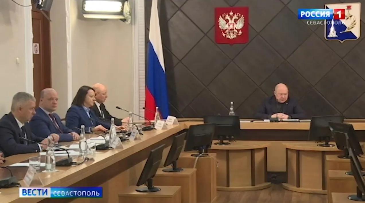 В Севастополе в честь 80-летия Великой Победы в дополнение к федеральным выплатам будут предусмотрены региональные></div>
<div class=