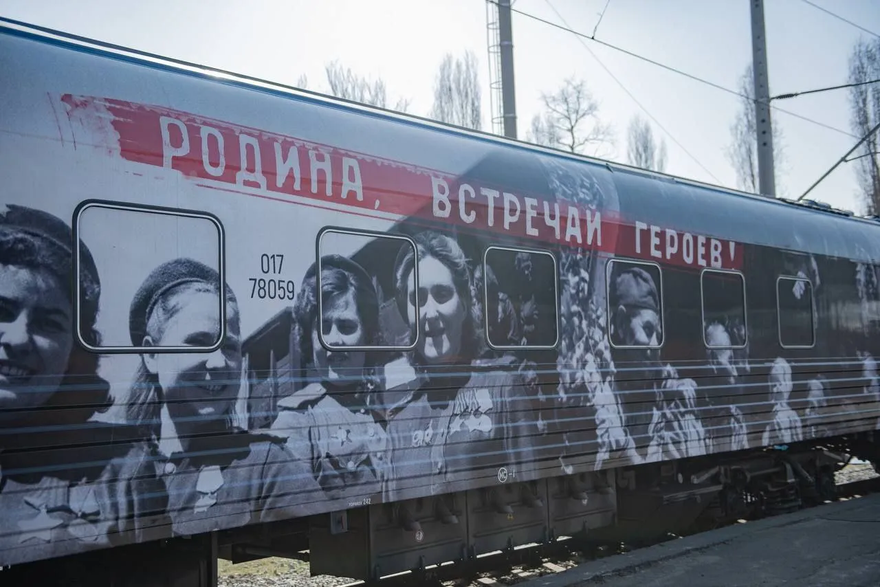 Поезд Победы вернется в Севастополь еще на один день></div>
	<div class=