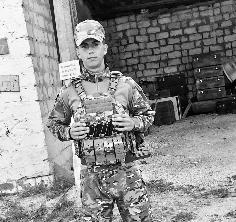 В Севастополе проводили в последний путь Станислава Григорьевича Хачатряна></div>
	<div class=