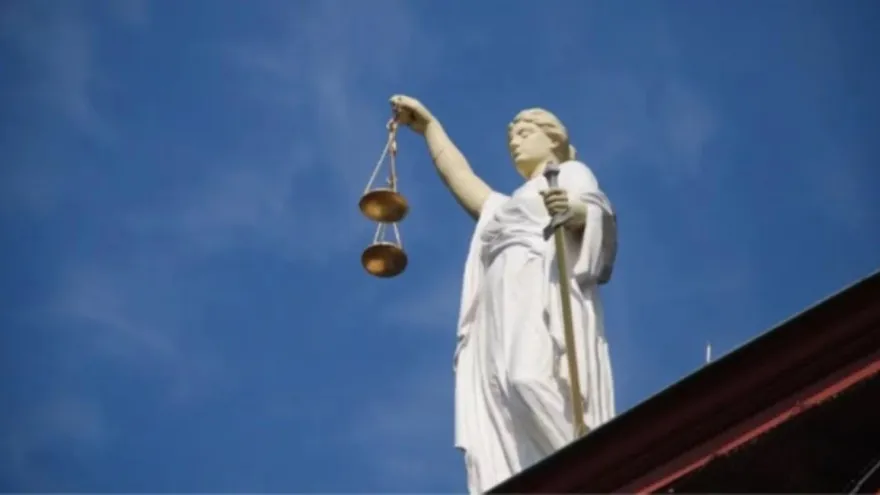 Шпионка из Крыма получила 15 лет колонии и огромный штраф за съёмку ПВО></div>
	<div class=