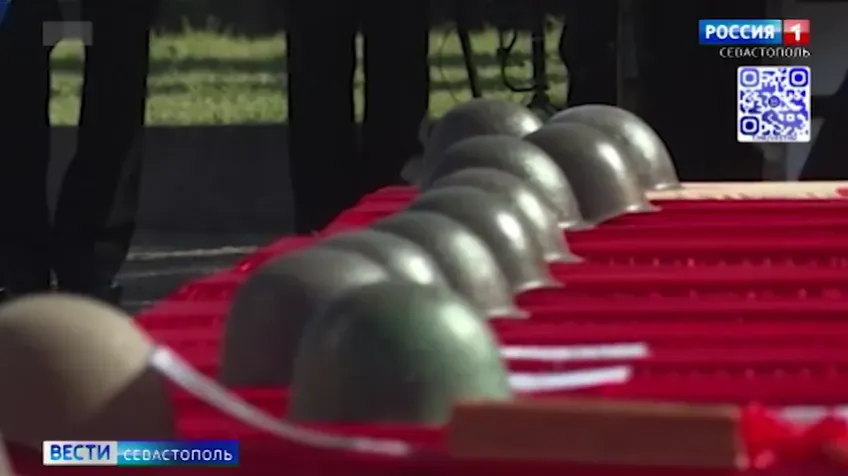 В Севастополе обнаружили останки красноармейцев></div>
	<div class=