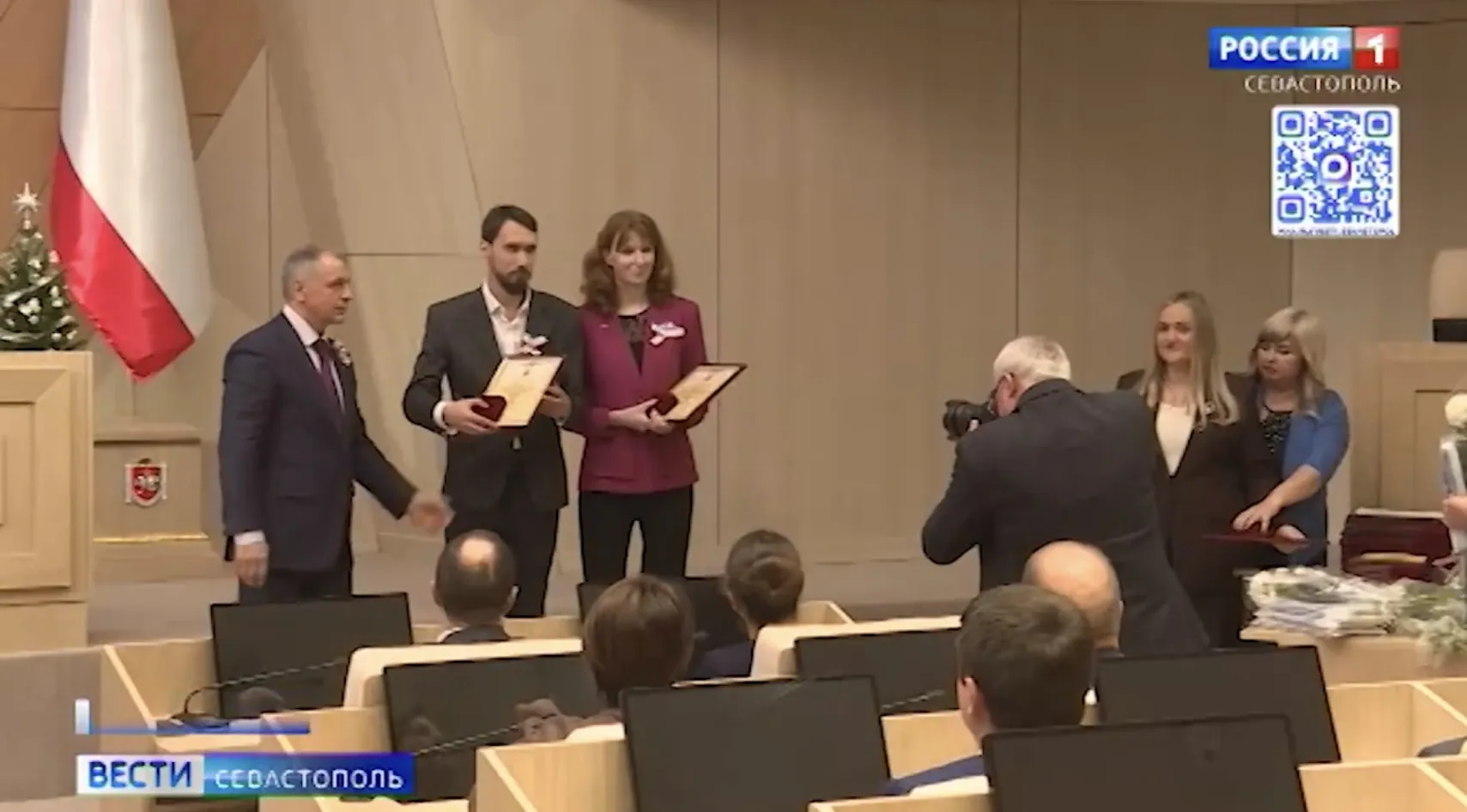 Сотрудникам ГТРК «Севастополь» вручили государственную премию Крыма></div>
	<div class=