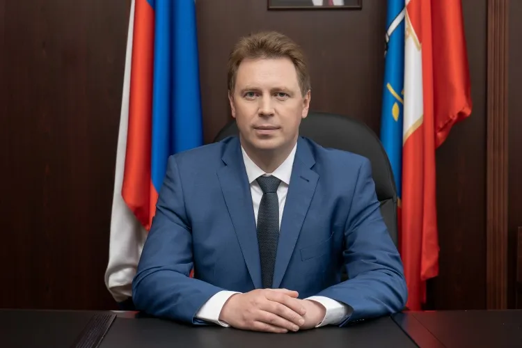 Экс-губернатор Севастополя вновь попал в британские финансовые сводки></div>
	<div class=