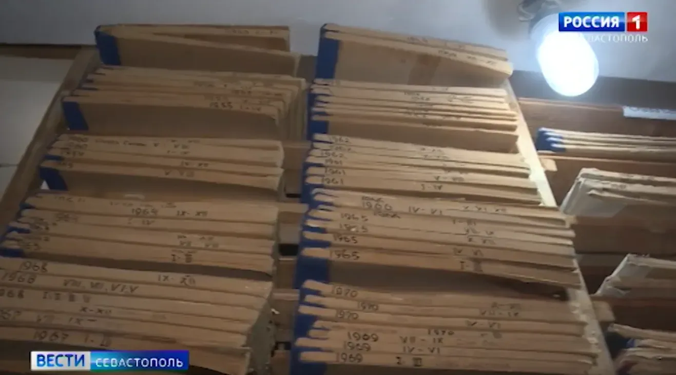 Как военный корабль стал частью старейшей библиотеки Севастополя></div>
	<div class=