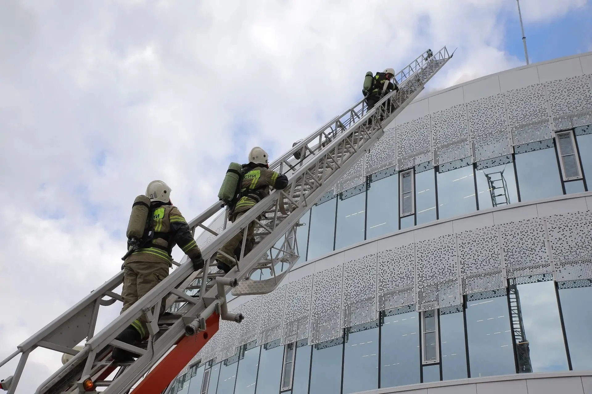 В «Артеке» уничтожали условные беспилотники