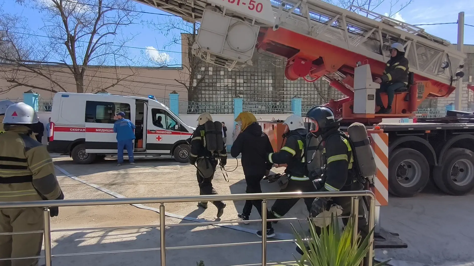 В Крыму прошли пожарные учения перед началом курортного сезона