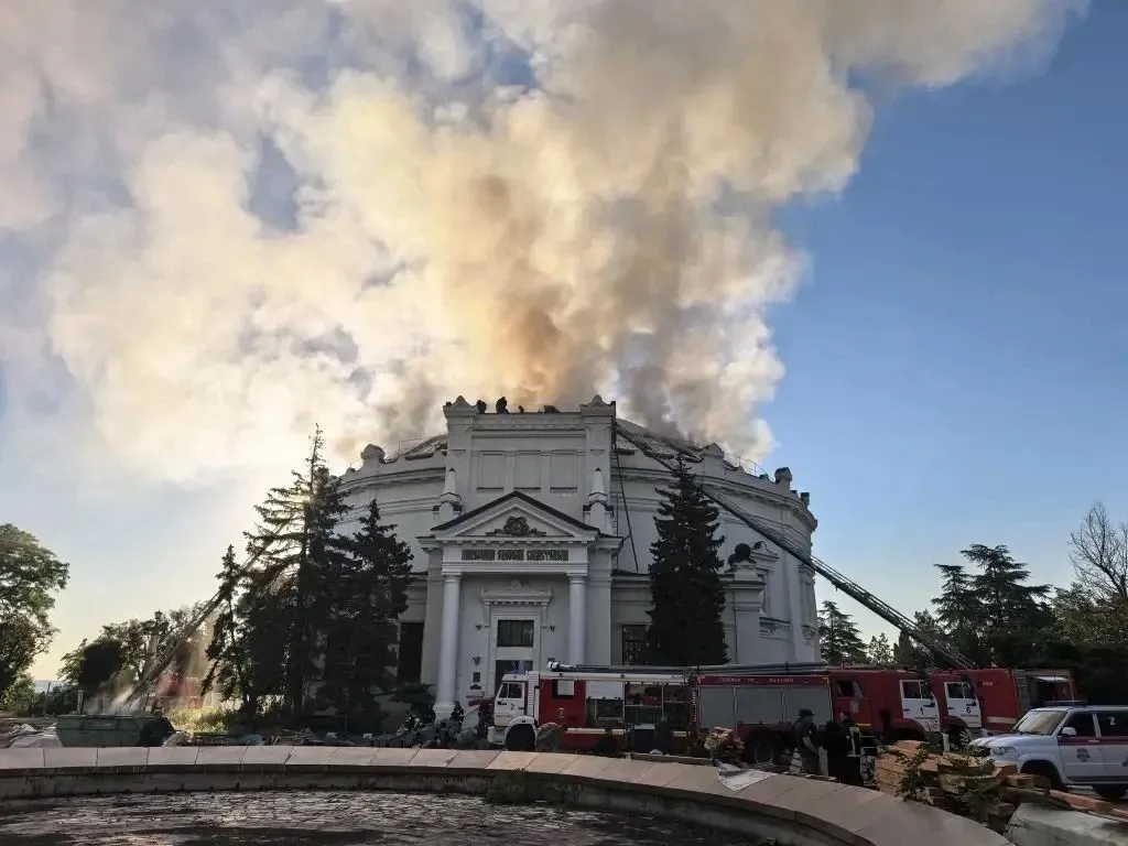 ВСУ ударили по зданию Панорамы в Севастополе, повреждено полотно Франца Рубо