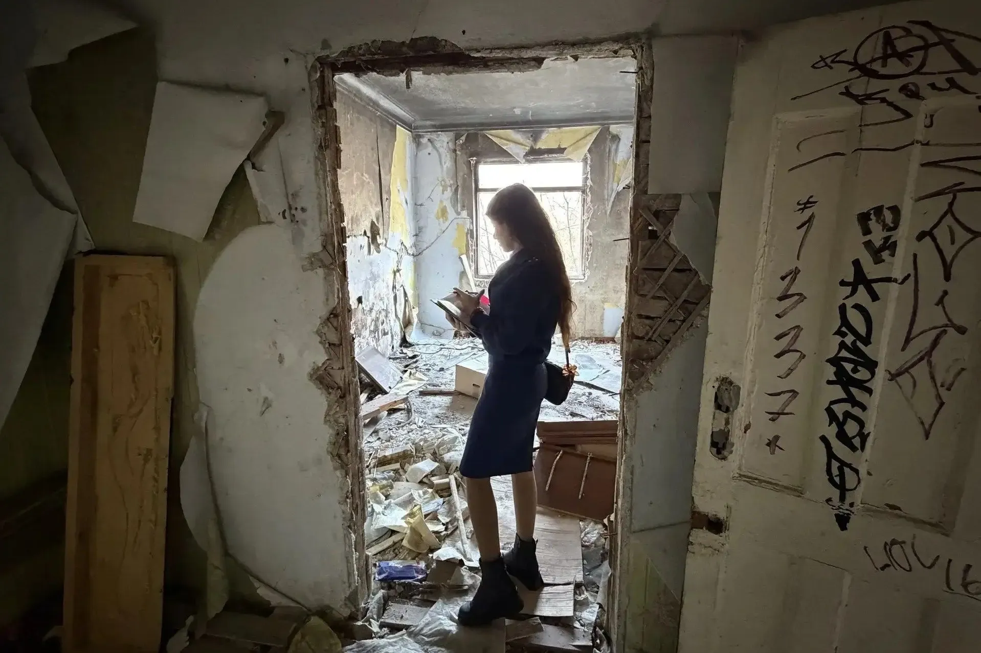 В Севастополе семья из аварийного дома смогла получить новую квартиру