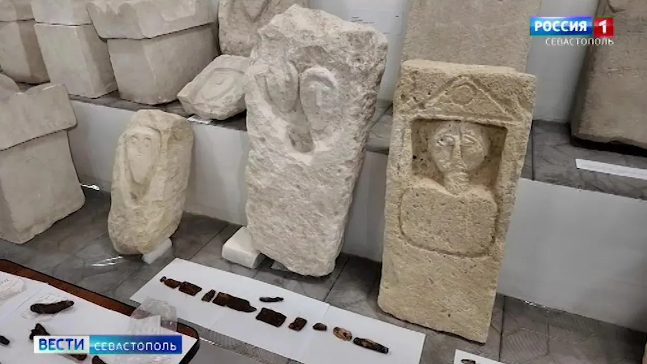 Уникальные экспонаты появились в фондохранилище «Херсонеса Таврического»