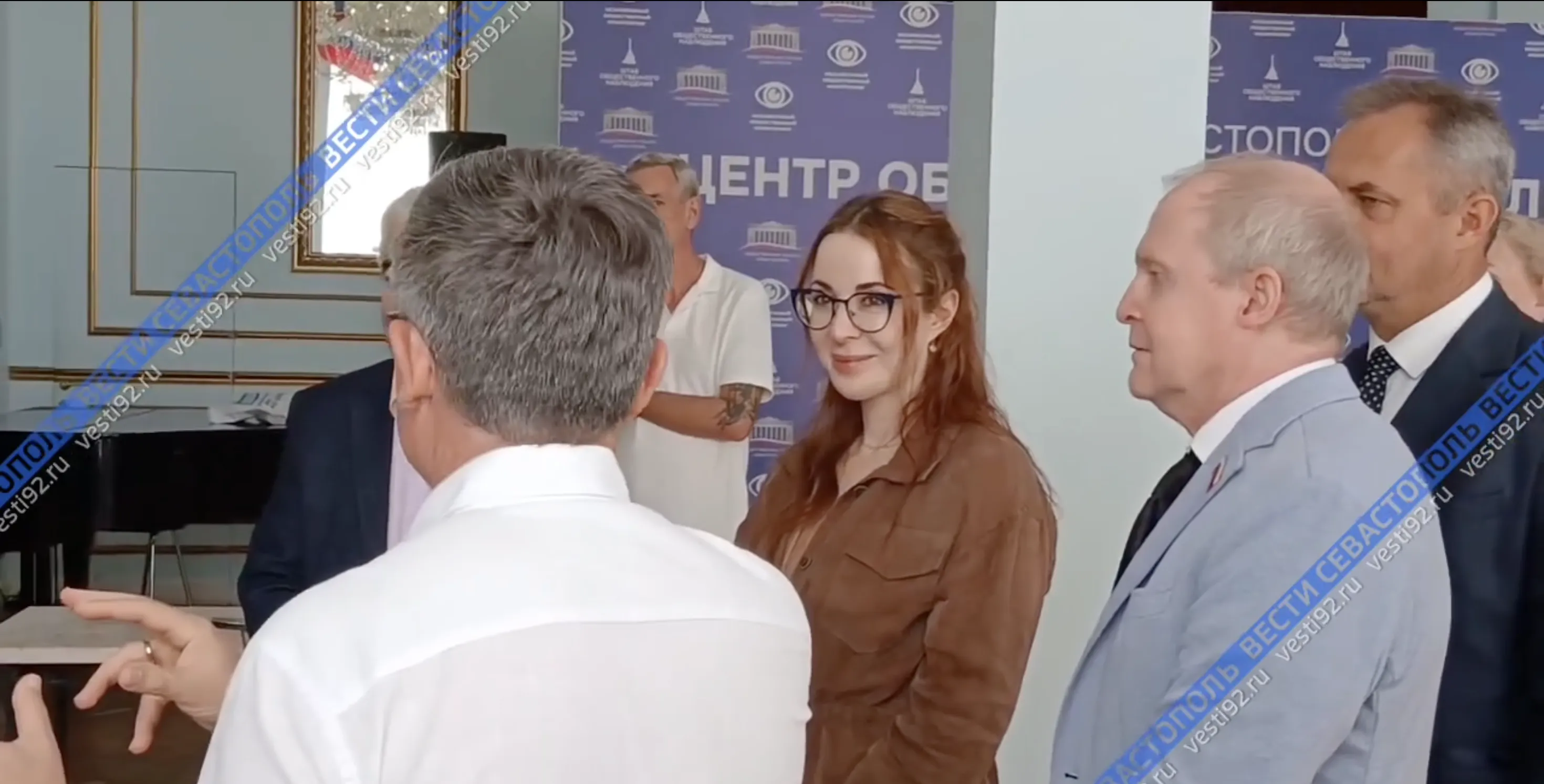 Центр общественного наблюдения за выборами в Севастополе посетила член СПЧ Марина Ахметова></div>
	<div class=