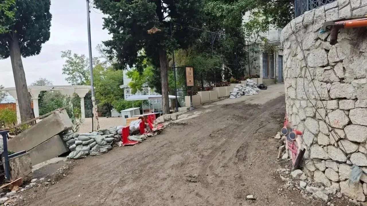 Обстановка в Южном Крыму стабилизировалась: подтопленных территорий не осталось></div>
	<div class=
